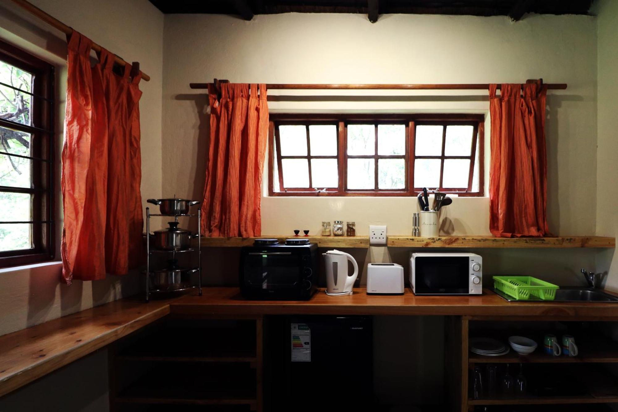 Away With The Fairies Nature Lodge And Backpackers Хогсбак Екстериор снимка